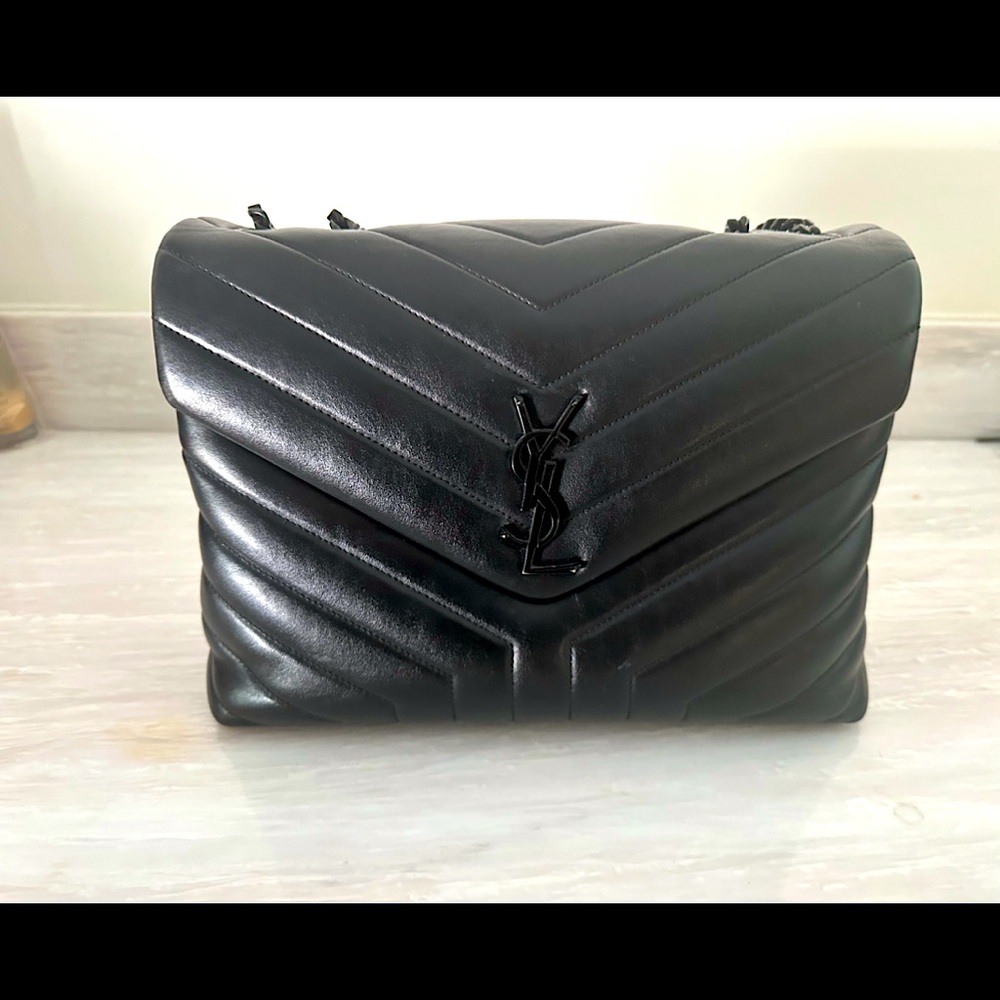 Loulou Medium in Quilted Leather